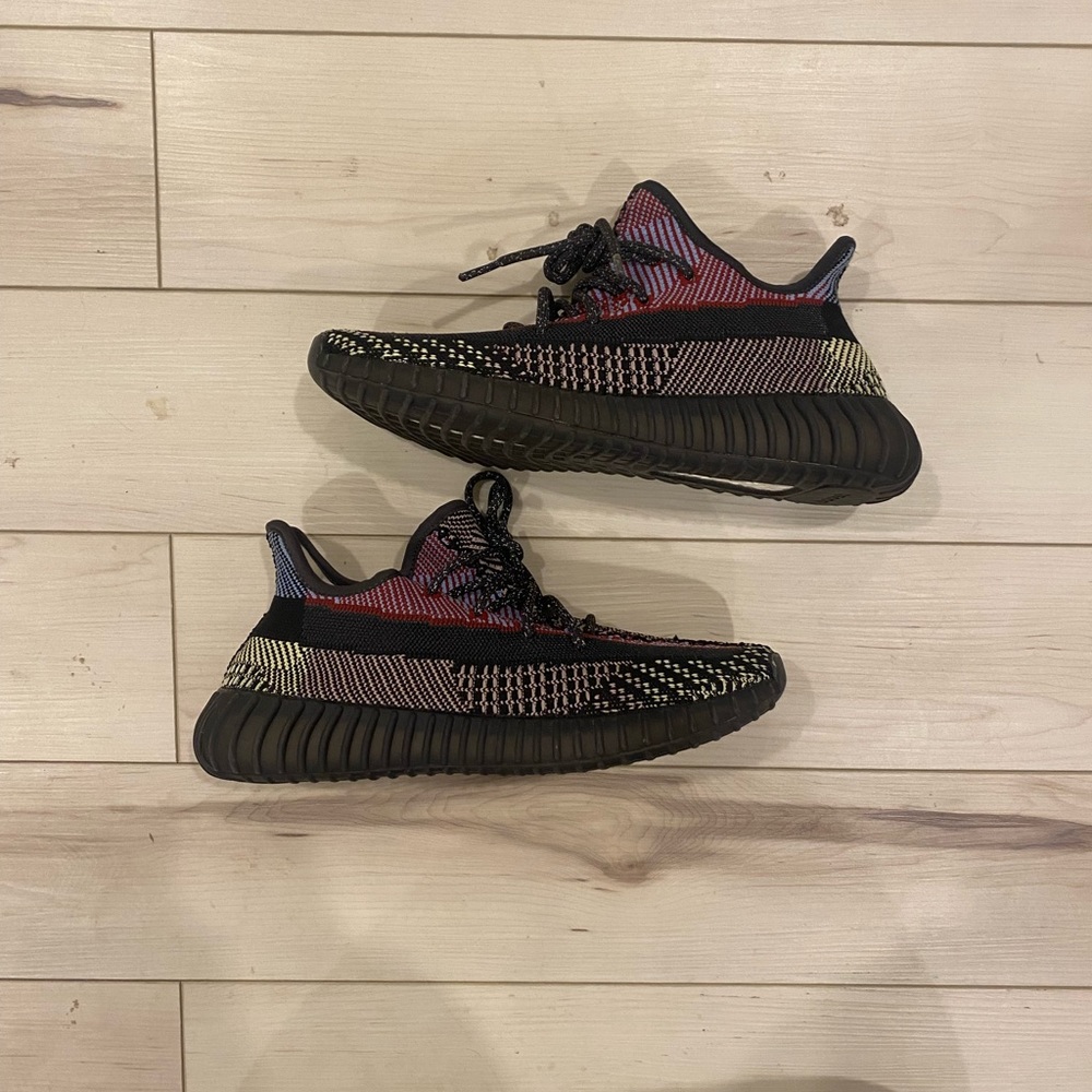 Yeezy 350 Yecheil
